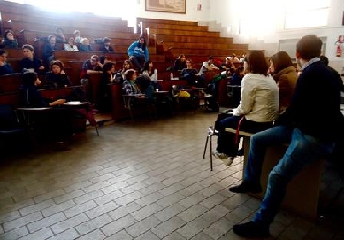  Un sondaggio tra i giovani medici: la maggioranza chiede specializzazioni più brevi e una scuola di medicina generale 