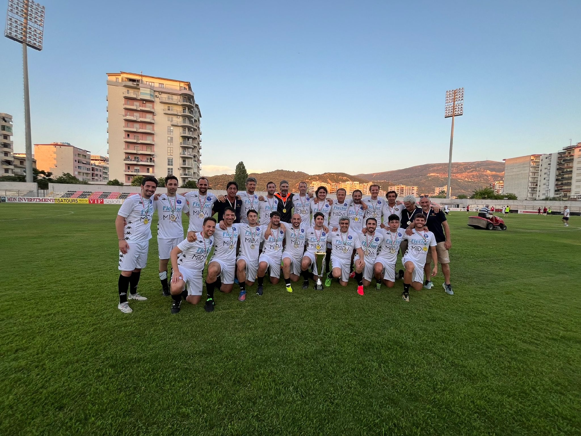 La squadra di calcio dell'Ordine dei Medici di Palermo trionfa al campionato